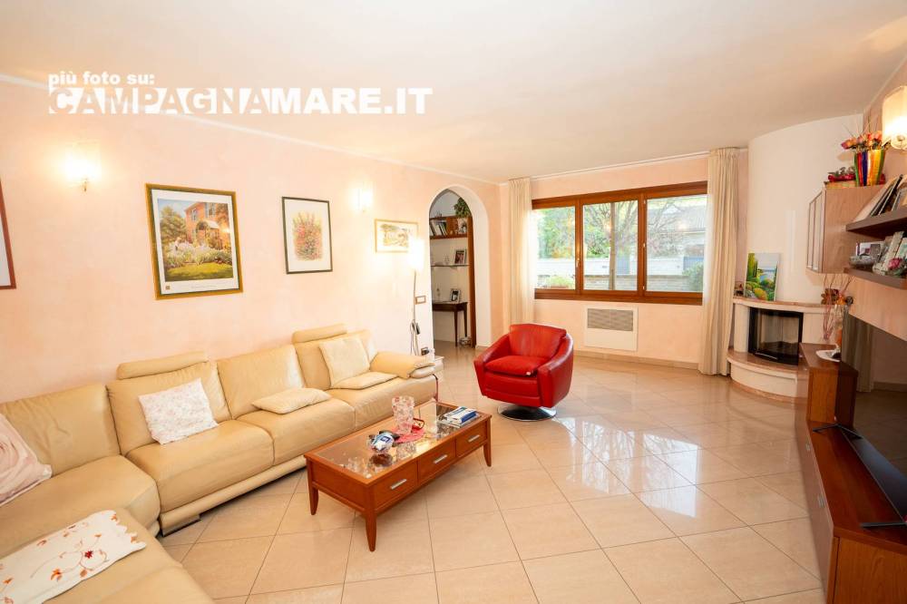 casa indipendente in vendita a Copparo
