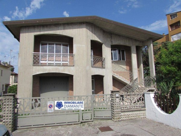 casa indipendente in vendita a Copparo