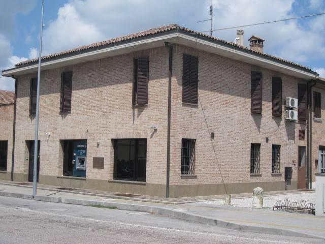 ufficio in vendita a Copparo in zona Tamara