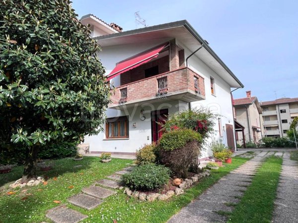 casa indipendente in vendita a Copparo