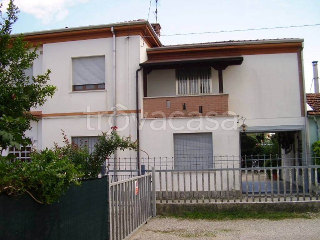 casa indipendente in vendita a Copparo
