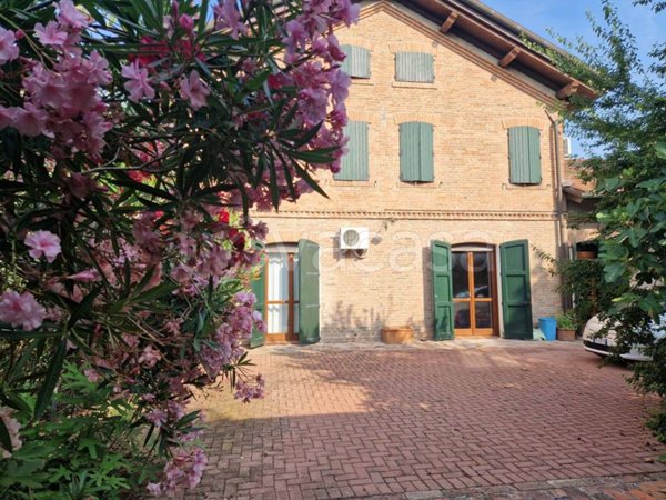 casa indipendente in vendita a Copparo