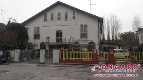 casa indipendente in vendita a Copparo