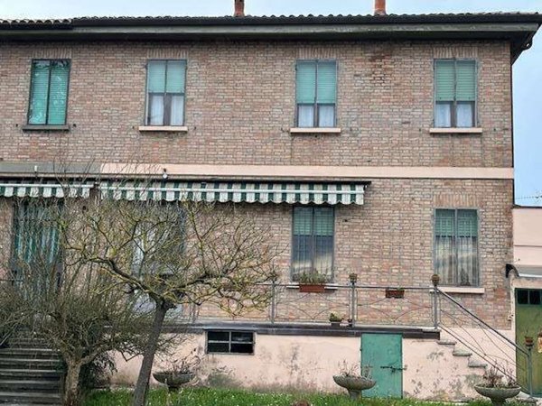 casa indipendente in vendita a Copparo