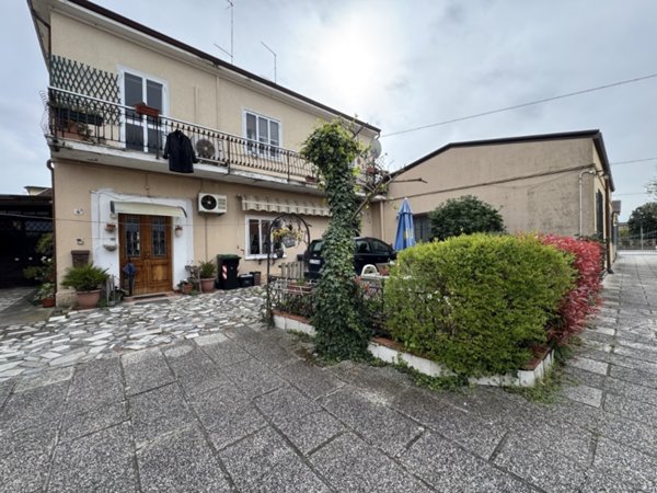 casa indipendente in vendita a Copparo