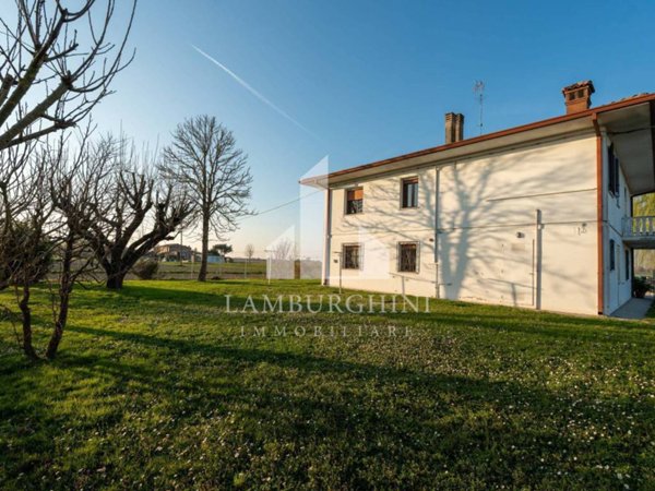 casa indipendente in vendita a Copparo