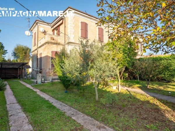 casa indipendente in vendita a Copparo