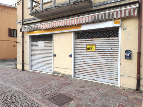 negozio in vendita a Copparo
