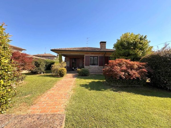 casa indipendente in vendita a Copparo