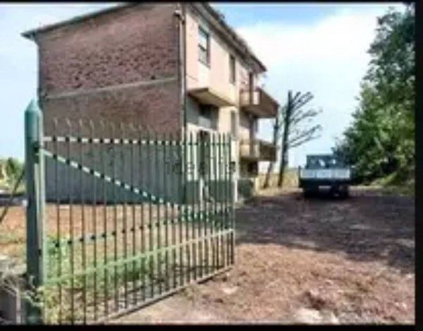 appartamento in vendita a Copparo in zona Ponte San Pietro