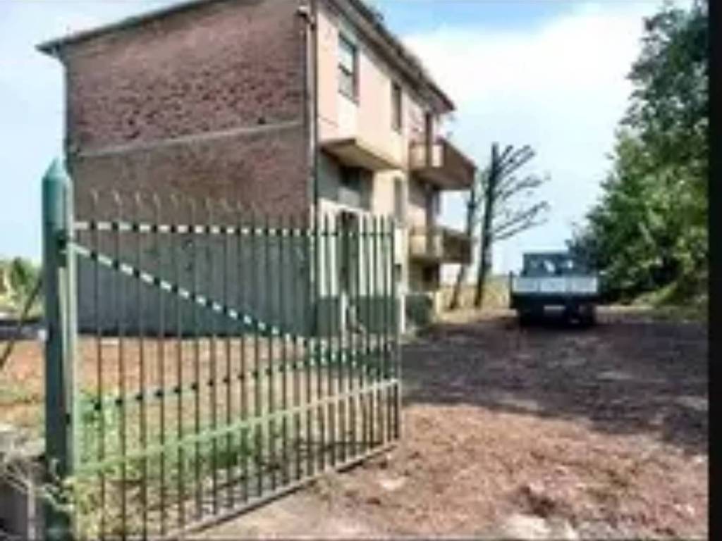 appartamento in vendita a Copparo in zona Ponte San Pietro