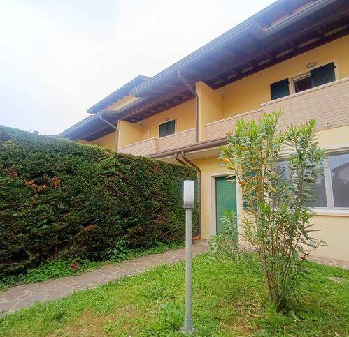 casa indipendente in vendita a Copparo in zona Tamara