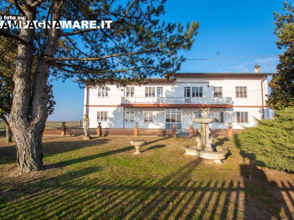 appartamento in vendita a Copparo in zona Ambrogio