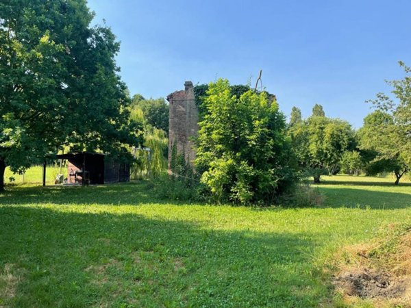 casa indipendente in vendita a Copparo in zona Gradizza