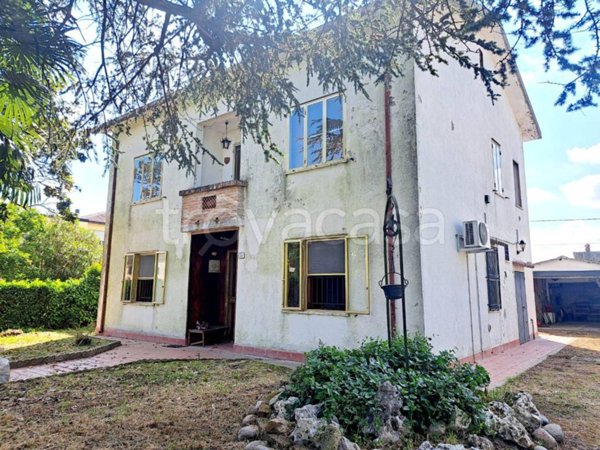casa indipendente in vendita a Copparo in zona Saletta