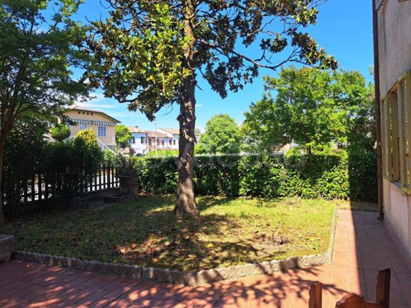 casa indipendente in vendita a Copparo in zona Saletta