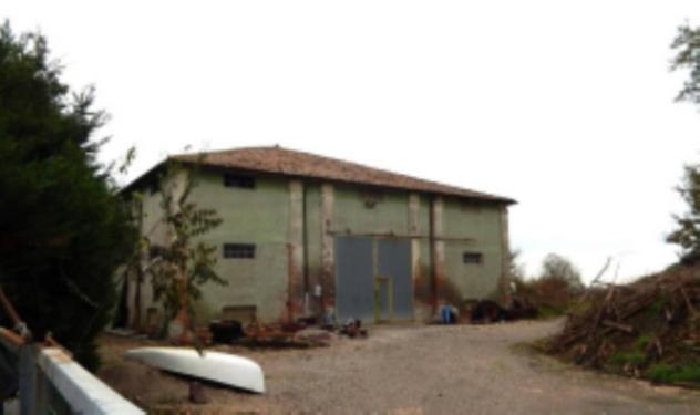 locale commerciale in vendita a Copparo