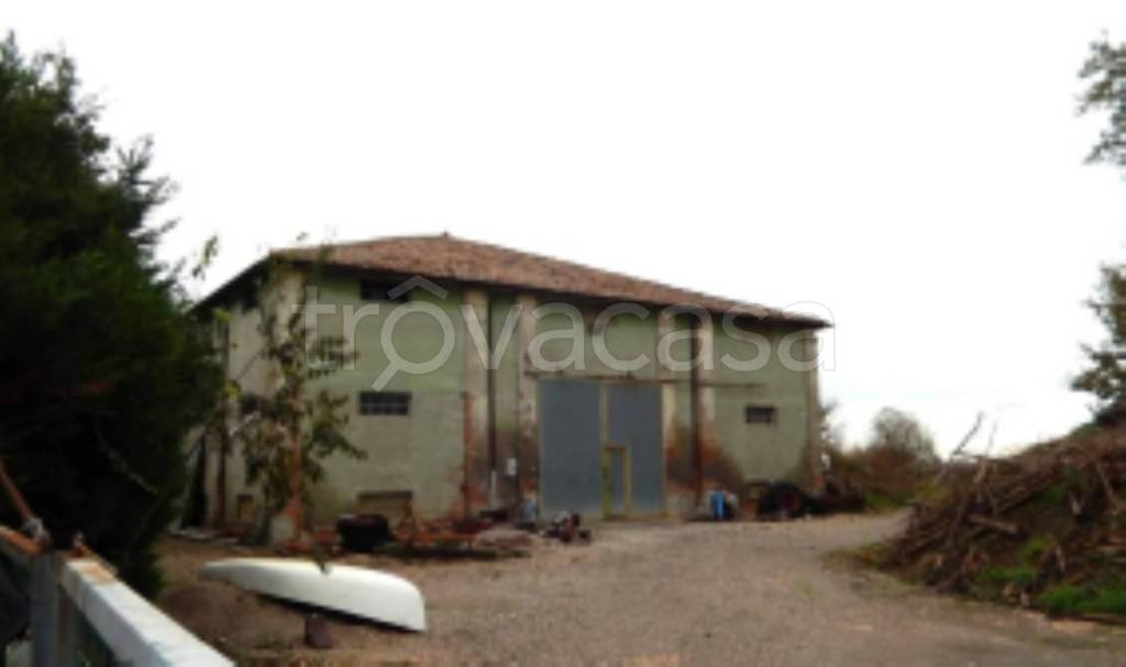 locale commerciale in vendita a Copparo
