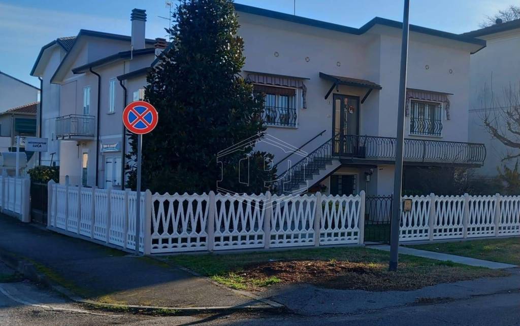casa indipendente in vendita a Copparo