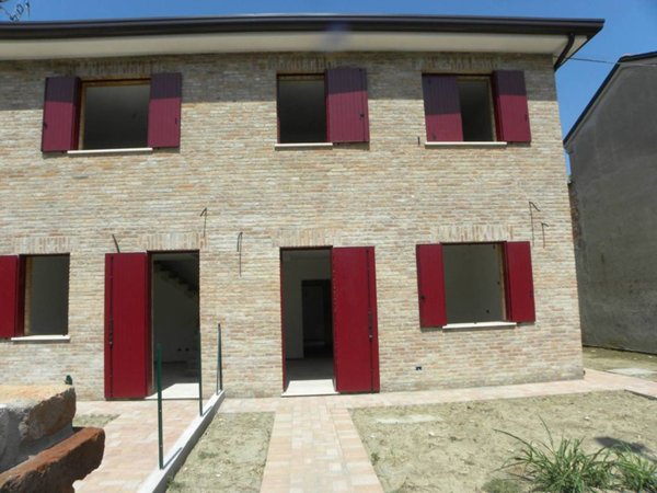 casa indipendente in vendita a Copparo