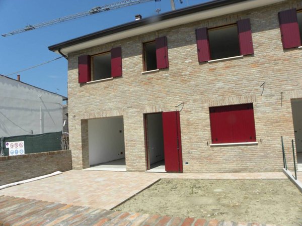 casa indipendente in vendita a Copparo