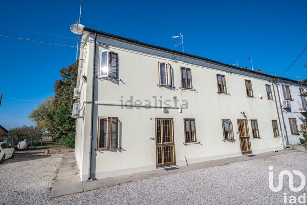 casa indipendente in vendita a Copparo in zona Gradizza