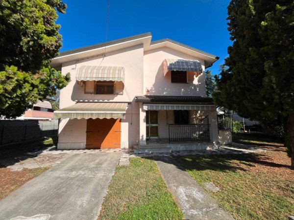 casa indipendente in vendita a Copparo