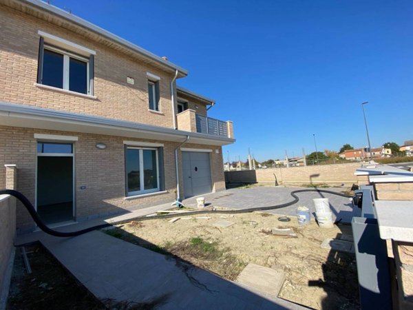 casa indipendente in vendita a Copparo