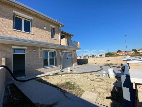 casa indipendente in vendita a Copparo