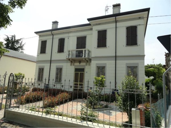 casa indipendente in vendita a Copparo in zona Tamara