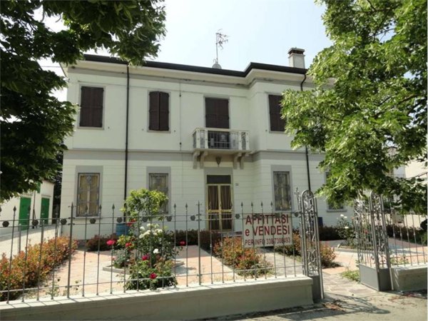 casa indipendente in vendita a Copparo in zona Tamara