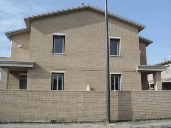 casa indipendente in vendita a Copparo