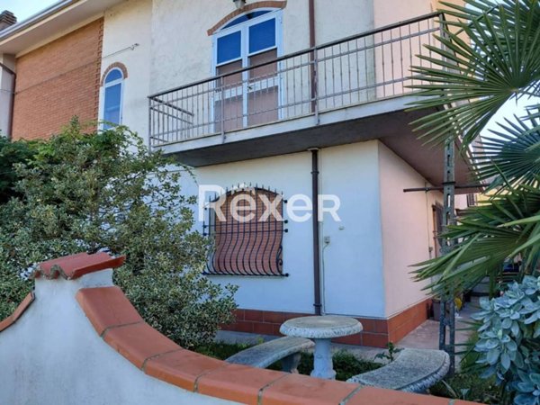 casa indipendente in vendita a Copparo in zona Coccanile-Cesta