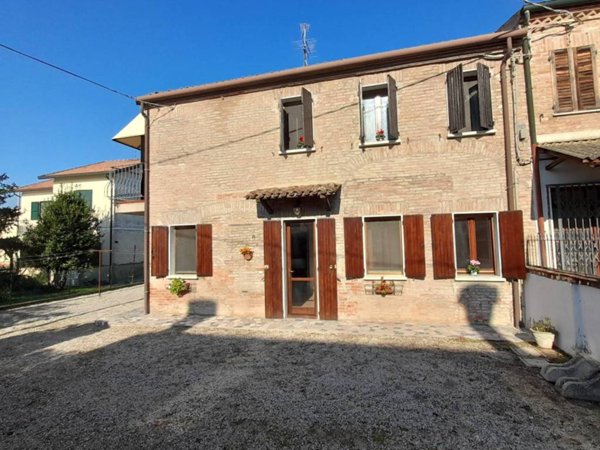 casa indipendente in vendita a Copparo in zona Coccanile-Cesta