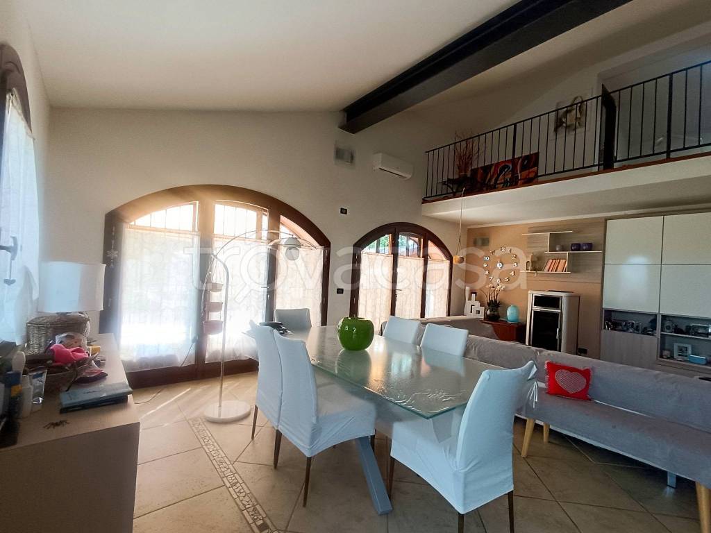 casa indipendente in vendita a Copparo