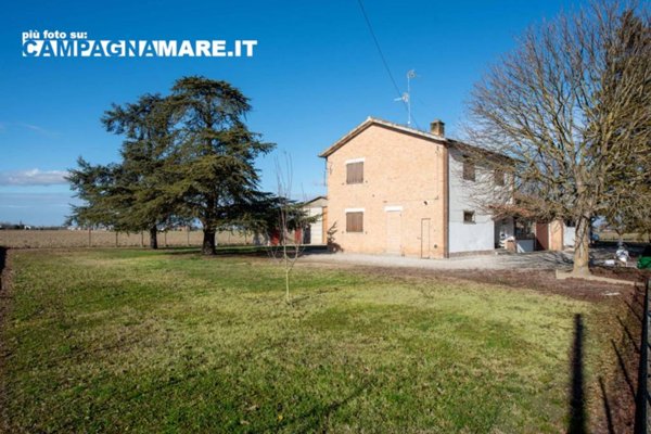 casa indipendente in vendita a Copparo in zona Tamara