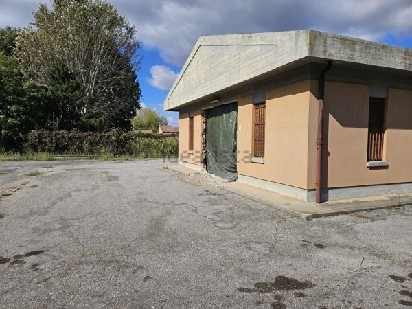 casa semindipendente in vendita a Copparo