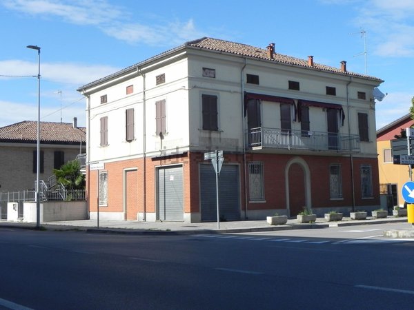 casa indipendente in vendita a Copparo in zona Tamara