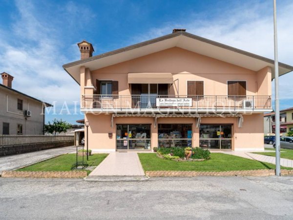 casa indipendente in vendita a Copparo