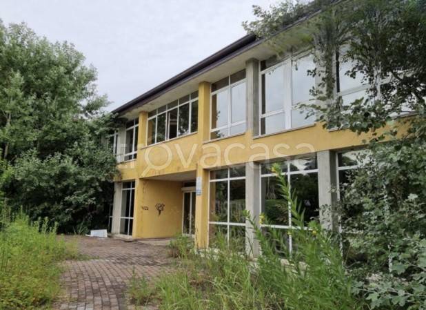 negozio in vendita a Copparo