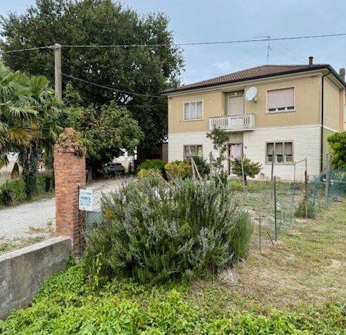 casa indipendente in vendita a Copparo in zona Sabbioncello San Vittore