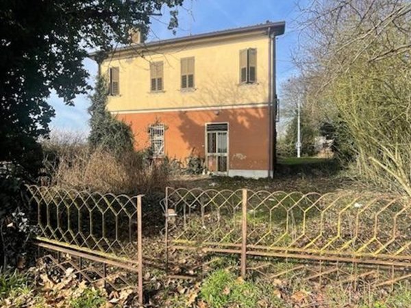 casale in vendita a Copparo in zona Tamara