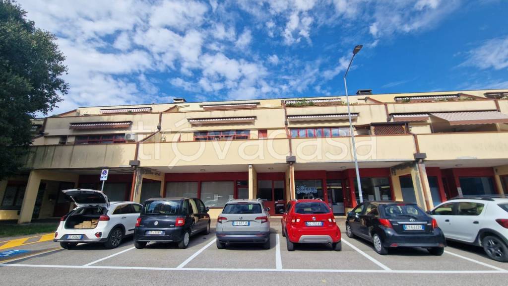 negozio in vendita a Copparo