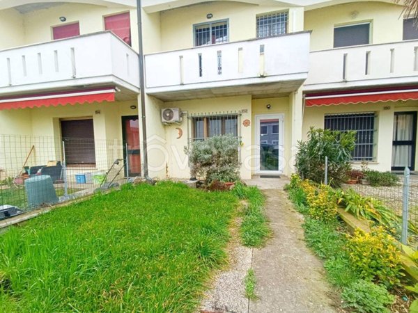 casa indipendente in vendita a Copparo