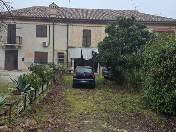 casa indipendente in vendita a Copparo in zona Sabbioncello San Vittore
