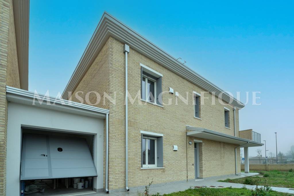 casa indipendente in vendita a Copparo