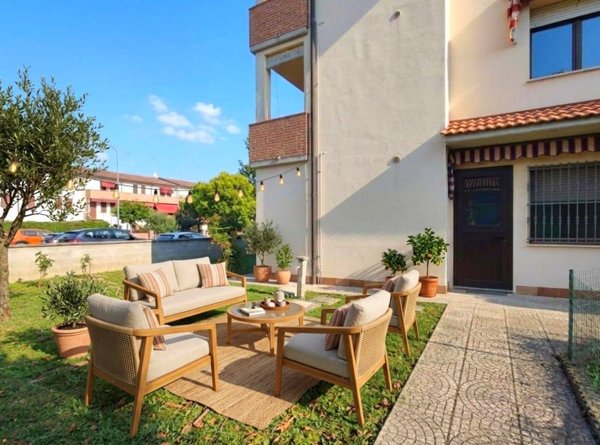 appartamento in vendita a Copparo in zona Coccanile-Cesta