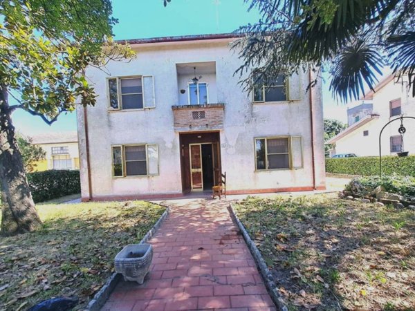 casa indipendente in vendita a Copparo in zona Saletta