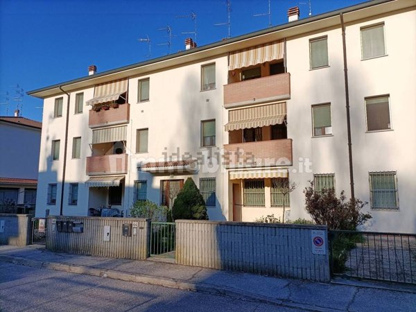 appartamento in vendita a Copparo in zona Coccanile-Cesta