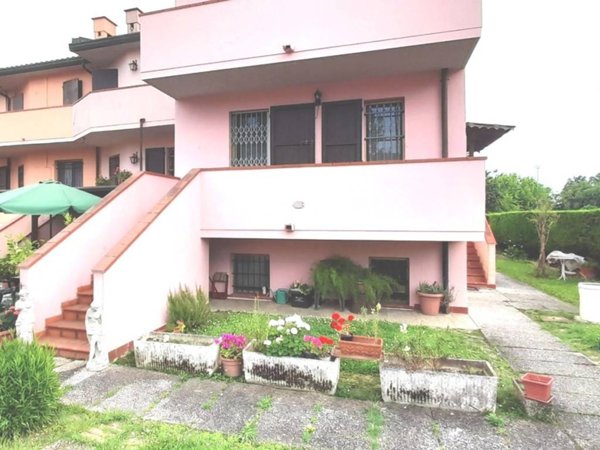 casa indipendente in vendita a Copparo